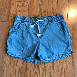 Chambray pull on shorts